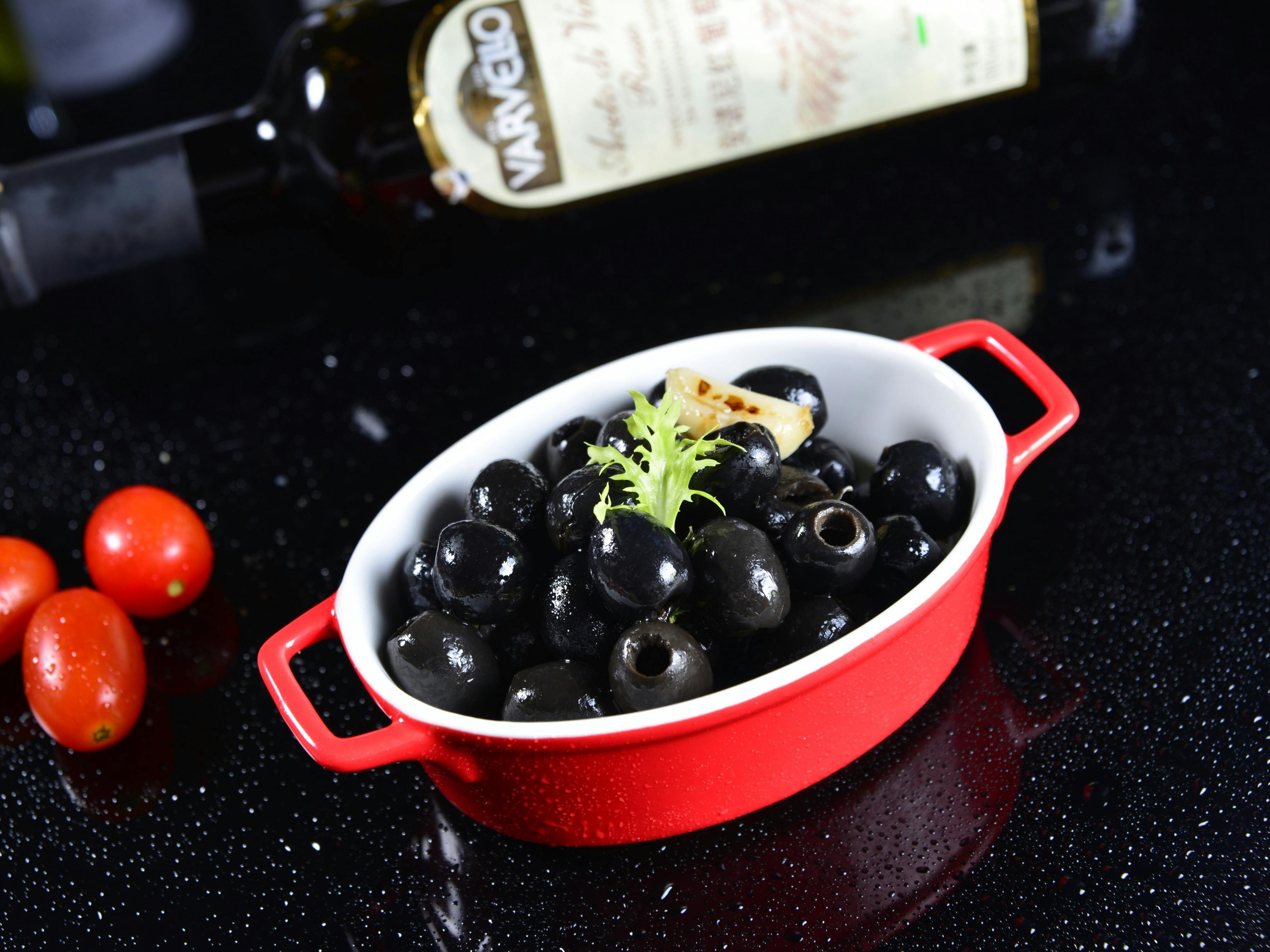 Black Olives